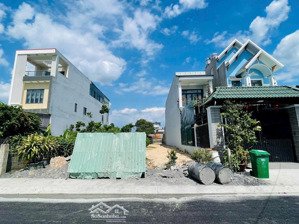 giá 2tỷ - lô đất ngay tân an hội thị trấn củ chi (5x45) thổ cư - xây dựng tự do.