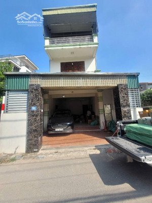 ngôi nhà xinh xắn giáp hải, bát tràng, gia lâm