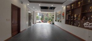 bán nhà phương liệt - vỉa hè, ô tô tránh dt 95m2, 9 tầng, mặt tiền 8m. giá 29.5 tỷ.