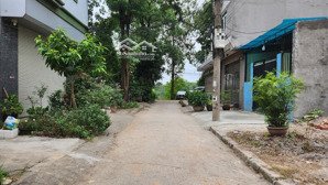 bán đất phân lô ô tô tránh vỉa hè 2 bên thôn bầu, kim chung. chỉ 7.x tỷ