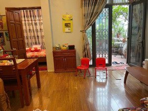 bán nhà hà nội mặt phố giảng võ 150m2 x 4 tầng mt 6,2m. giá để đầu tư