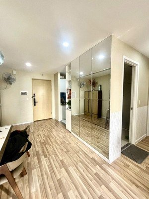 bán ch city gate, có nhiều căn 2 và 3 phòng ngủ đang cần bán giá từ 2.5 tỷ