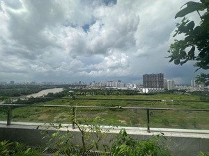 căn hộ sân vườn, view sông phú mỹ hưng 92m2 (decore 1 phòng khách to, 1 phòng ngủ + 2wc) 5.39 tỷ
