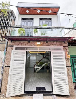 chủ đang kẹt làm ăn bán nhanh căn nhà ở bình chánh