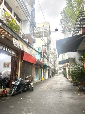 bán nhà cấp 4 ngang 6.2mx22m cách huỳnh tấn phát, chỉ 100m quận 7