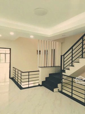 bán nhà nguyễn trãi 92.54m² 3 tầng - 20.5 tỷ - hẻm xe hơi cho thuê 400tr/năm
