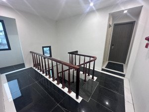 chính chủ bán nhà dòng tiền mặt phố long biên, kinh doanh luôn, 26 tỷ