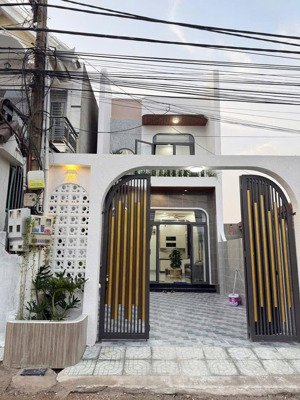 bán nhà 1 trệt 1 lầu sổ riêng thổ cư p. trảng dài