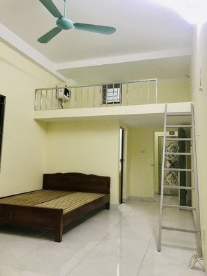 cho thuê phòng trọ ccmn full đồ: gác xép, đh, nl, giường tủ, kệ bếp 3.8tr/th tại ngõ 401 xuân đỉnh