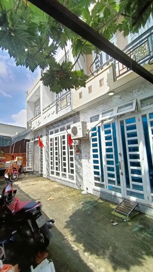 chính chủ bán nhà mới 1 lầu tân thới hiệp 20, quận 12 chỉ 1 tỷ 920 triệu, bớt lộc