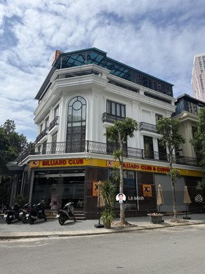 lô góc kđt văn khê mặt đường đôi trục chính kinh doanh cafe nhà hàng đỉnh dt 120m 5t giá 3x tỷ