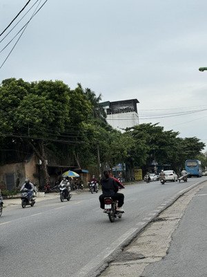bán đất sóc sơn- 2 ô tô tránh - 106m - giá 4,5tỷ- kinh doanh nhiều lĩnh vực