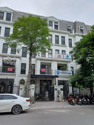 cho thuê nhà liền kề nguyễn văn lộc - mỗ lao ngay gần tòa chung cư bắc hà 90m2, 5 tầng 1 hầm