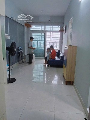 độc quyền chính chủ bán gấp căn hộ 518 võ văn kiệt - 50m2, 2pn, tầng cao - giá chuẩn 2.95 tỷ