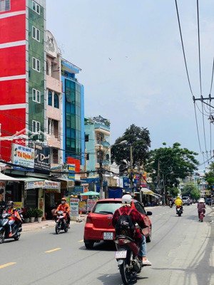 cần bán nhà 6tầng + thang máy 5m*20m mặt tiền ngay 14a lê quang định phường 14 bình thạnh 18,5 tỷtl