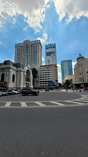 Bán MT kế bên Chợ Bến Thành,Q.1 - 8x22m(CN: 170m2)CTXD: Hầm + 10 tầng - Gía: 172 tỷ