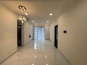 centery giá tốt từ chính chủ 2pn giá thuê 15 triệu, bán 6.9 tỷ nhận nhà bàn giao có oxe 400tr định