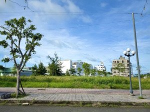 bán nền hà tiên centroria 105m2, giá tốt, cắt lỗ, thích hợp đầu tư lh 