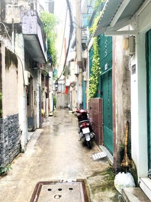 bán nhà cấp 4 đường hoà hưng, phường 13, quận 10. ngang 3m6 x 14m, nở hậu 4m. giá 6,25 tỷ