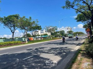 siêu vip cặp đất mặt tiền hoàng thị loan kinh doanh sầm uất