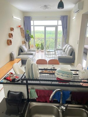 chính chủ cần cho thuê căn hộ 8.05 dự án terra flora, dt 70m2, 2pn, 2wc, giá 9tr, có thể ở ngay