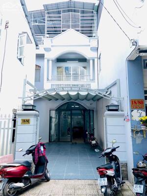 Cho thuê nhà hẻm 15 hoàng văn thụ ngay trung tâm