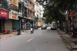 bán nhà cầu giấy - 50m2 - 4 tầng - oto 7 chỗ đỗ cửa - ngay phố - ngõ thông - kinh doanh đỉnh