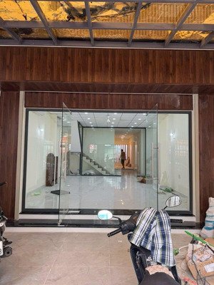 cho thuê nhà mặt tiền phú nhuận