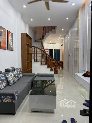 bán nhà 55m 5 tầng yên lũng an khánh giá 5,5 tỷ rẻ nhất khu