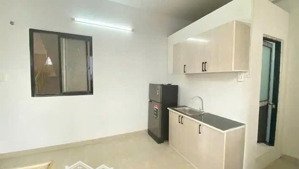 cho thuê căn hộ dịch vụ có ban công tại nơ trang long