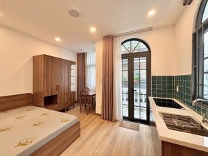 cho thuê cc mini 1pn, 1wc, 40m2, 8,2 triệu ở cầm bá thước, phú nhuận, hcm, view đẹp