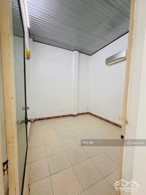 bán nhà riêng tại thị trấn nhà bè, 3,9 tỷ, 55 m2, 1pn, 1wc