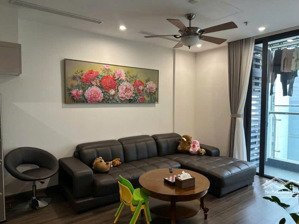 cho thuê căn hộ góc full đồ vinhome symphony, long biên. 2 ngủ 2 wc. 70m