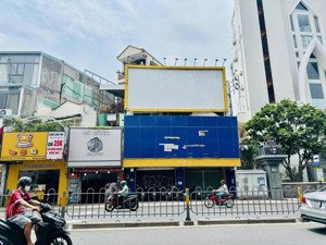 dt 13x20m - cho thuê nhà 107-107a phan đăng lưu, q.phú nhuận - 4tầng, nhà mới chính chủ