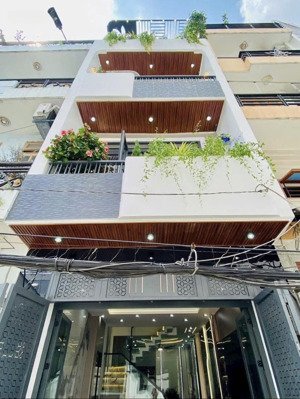 nhà phố cực đẹp và rộng - đầy đủ nội thất - sang trọng đường phạm hữu lầu, q7. giá 4 tỷ 890/ 66m2