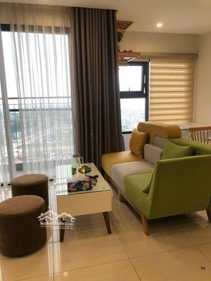 chủ nhà bán gấp căn hộ 2pn ban công thoáng sáng, view đẹp sẵn sổ tại vinhomes ocean park