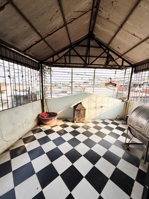 hiếm, bán nhà lạc long quân ngõ nông, gần ô tô, 46m² 5 tầng giá 9.8 tỷ