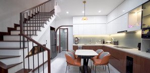 bán nhanh căn xẻ khe c9 còn sót lại, view biệt thự thoáng 2 mặt, cạnh clubhouse, giá 7.2 tỷ