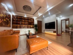 bán căn hộ a4 hàm nghi 127m2, 3pn 2wc căn góc thoáng mát, giá 8.5 tỷ. call: 