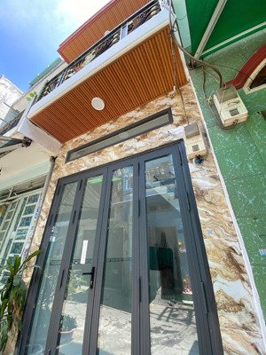 nhà mới gần aeon tân phú chỉ 2,75 tỷ mà 2 phòng ngủ đầy đủ nội thất, nhận nhà ở ngay