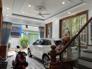 chi 5,2tỷ 63m2 ngay trần hưng đạo,di an,tphcm