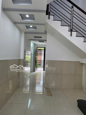 nhà đẹp 5 tầng btct dòng tiền 14tr/th. hẻm 6m thông hòa bình, q.11 gần đầm sen dt 4 x 14m