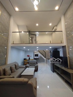 nhỉnh 5 tỷ! bán nhà phường 10 quận tân bình, nhà đẹp vào ở ngay, rẻ đẹp tặng nội thất