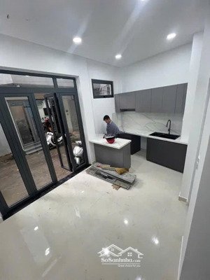 bán nhà lý thái tổ 24.5m2 3 tầng - 5.35 tỷ - mặt tiền kinh doanh