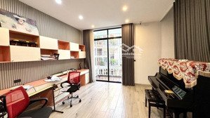 nhỉnh 7 tỷ 40m nhà 5 tầng mới đẹp ngõ rộng rãi trung tâm mỹ đình - gần phố - tiện ích bạt ngàn