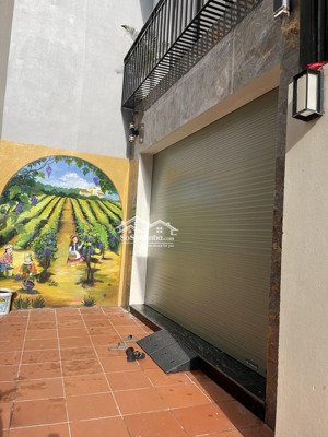 nhà đẹp mới tinh oto đỗ cổng thang máy ở sướng giá chỉ 15.x tỷ