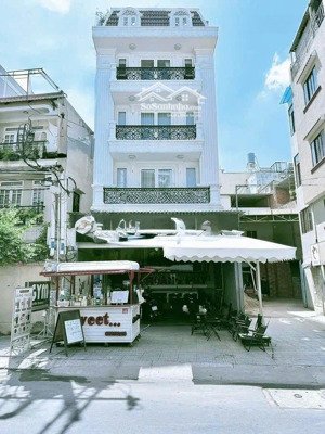 siêu phẩm - mặt phố đẹp - gần sân bay tân sân nhất - 6 tầng - 136m2 (6,5*21m)- nhỉnh 20 tỷ tl.,