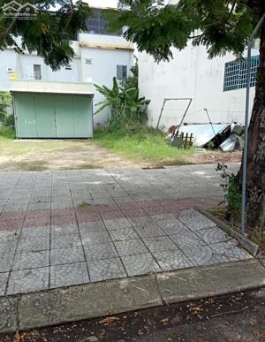 Trục chính đường 10.5m Văn Tiến Dũng - Hòa Xuân, bán gấp lô đôi 200m2 chỉ 11.9 tỷ