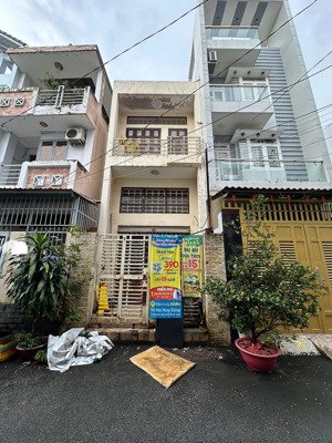 bán nhà hẻm xe hơi tránh,58 m2 xây 4 tầng chỉ hơn 6 tỷ,đường lê đức thọ quận gò vấp