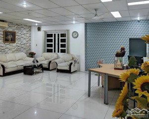 bán biệt thự trường sơn 270m2 4 tầng - 54 tỷ - sân vườn